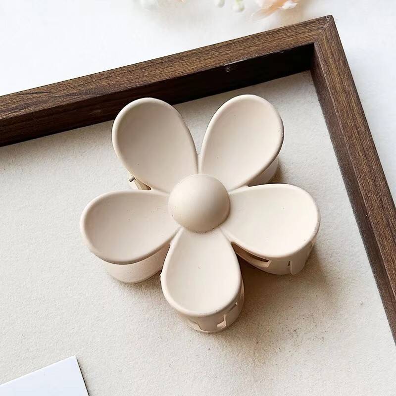 Fashion Flower Hair Claws Clips For Women Girls Sweet Large Hair Clip Clamp Ponytail Hairpins Hawaiian Hair Accessories Headwear