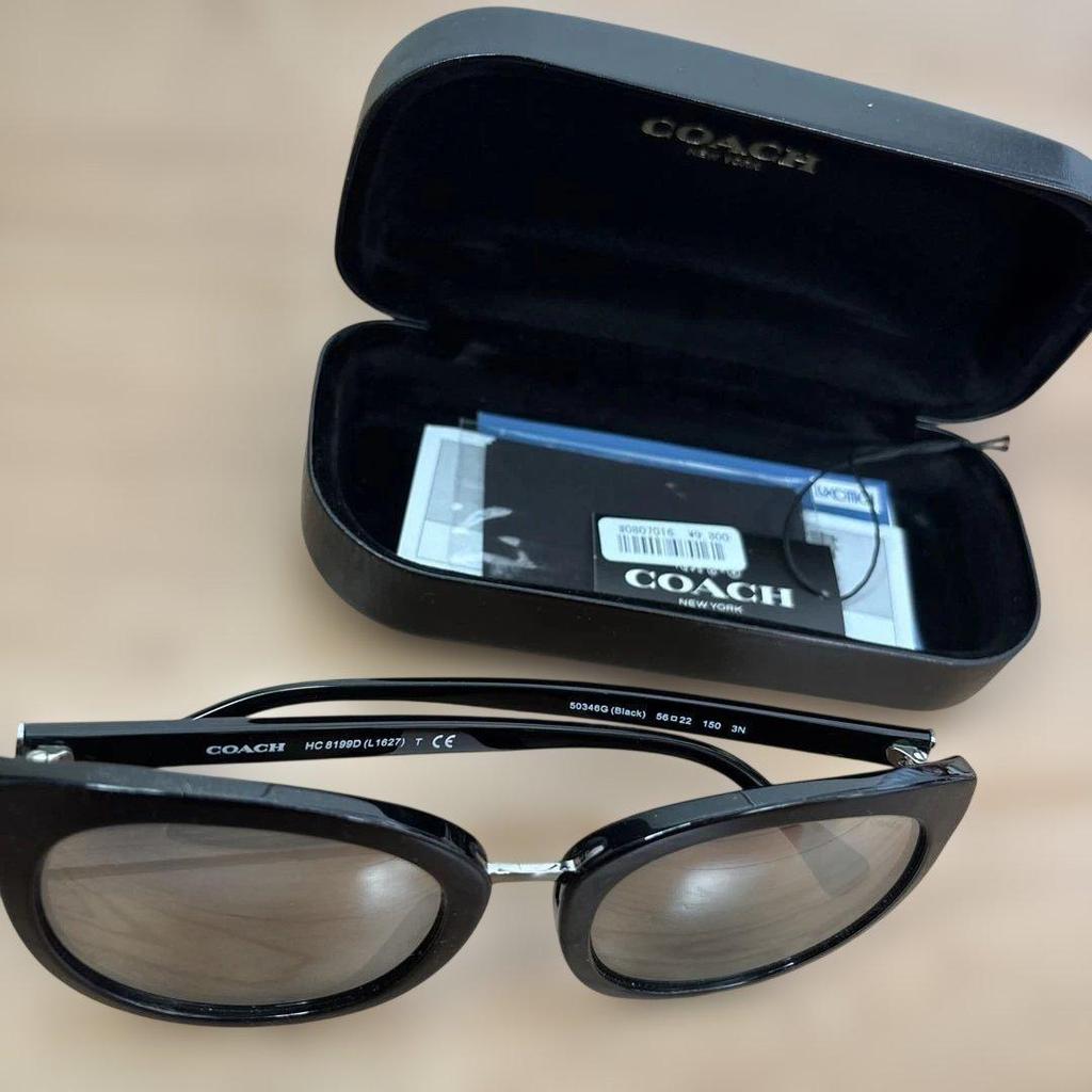 Used COACH sunglasses HC8199D with case