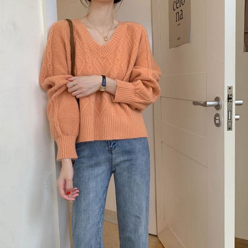 Knitted Heart Pattern Women Sweater Sweet Loose Short Pull Pullover Simple Casual Style V-neck Long Sleeve Top Korean Fashion
