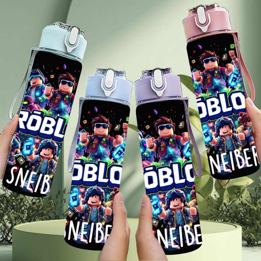 1PC Roblox Sneider Character Collage Poster 750ml Color Plastic Water Bottle Leakproof Flip Straw Lid For Sports Office Home Use