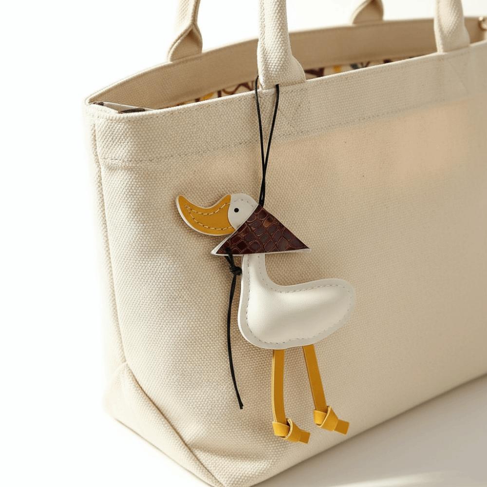 Hanger Pu Leather DuckKeychain Cartoon Bag Charm Trendy Scarf Duck Pendant Women