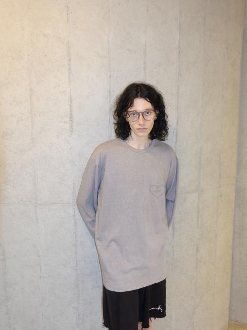 AZENDER Pigment Agender Long Sleeve Tee Gray