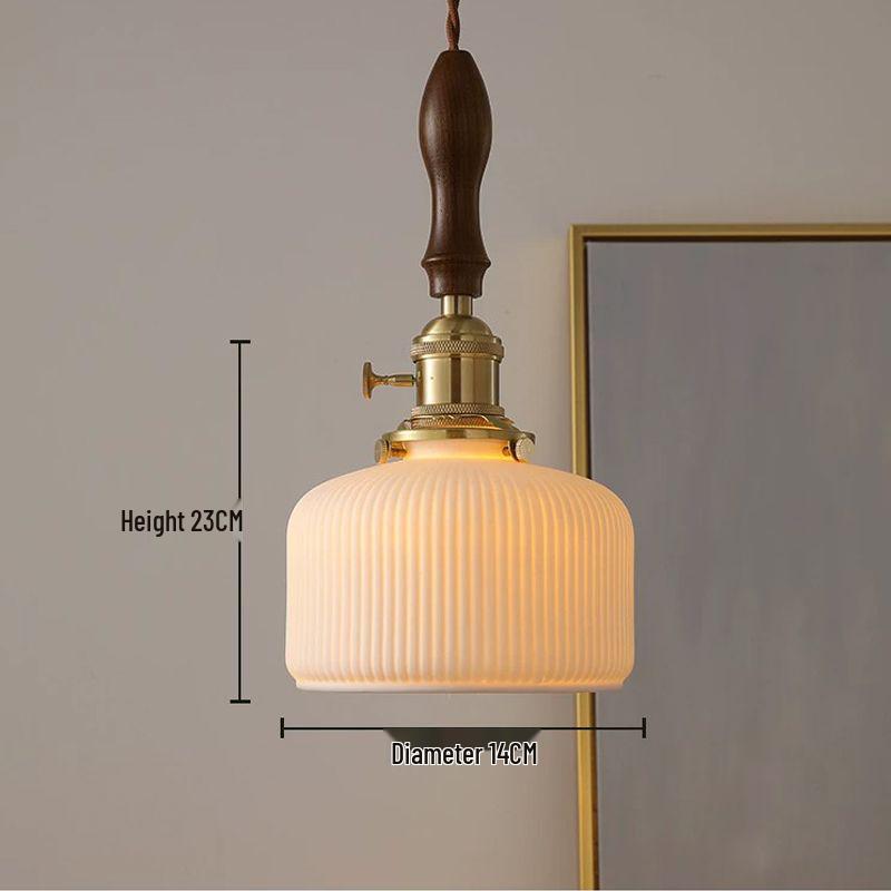 

Японская ретро керамическая люстра в стиле ваби-саби: Перезаряжаемый, Массив дерева, Беспроводной дизайн для прикроватной тумбочки, балкона или проживания в семье.