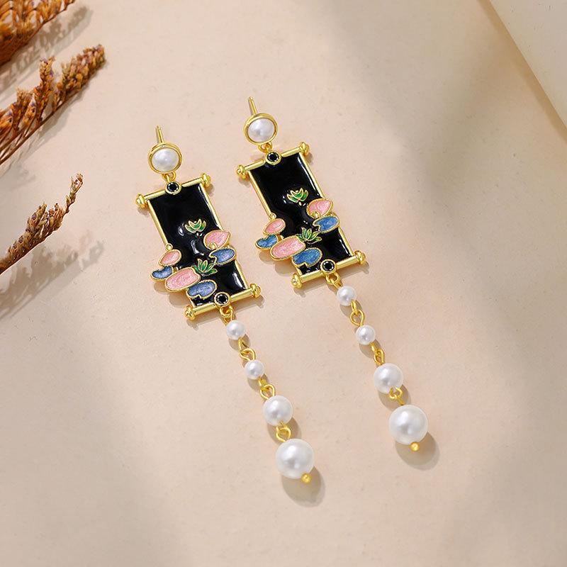 

925 Sterling Silver Palace Style Lotus Flower Stud Earrings with Pearl for Women - Chinese Trend Luxury Ear Hooks Electroplated Gold