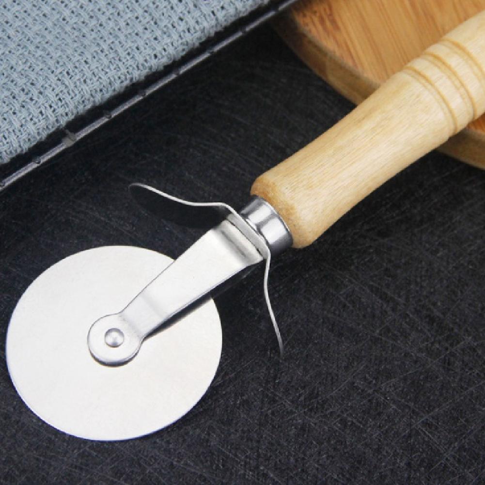Stainless Steel Wood Handle Pizza roller Wheel Pastry Dough Crimper