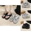 Summer Women Pu Rubber Sole Casual Beach Sandal For Relaxed Summer Wear
