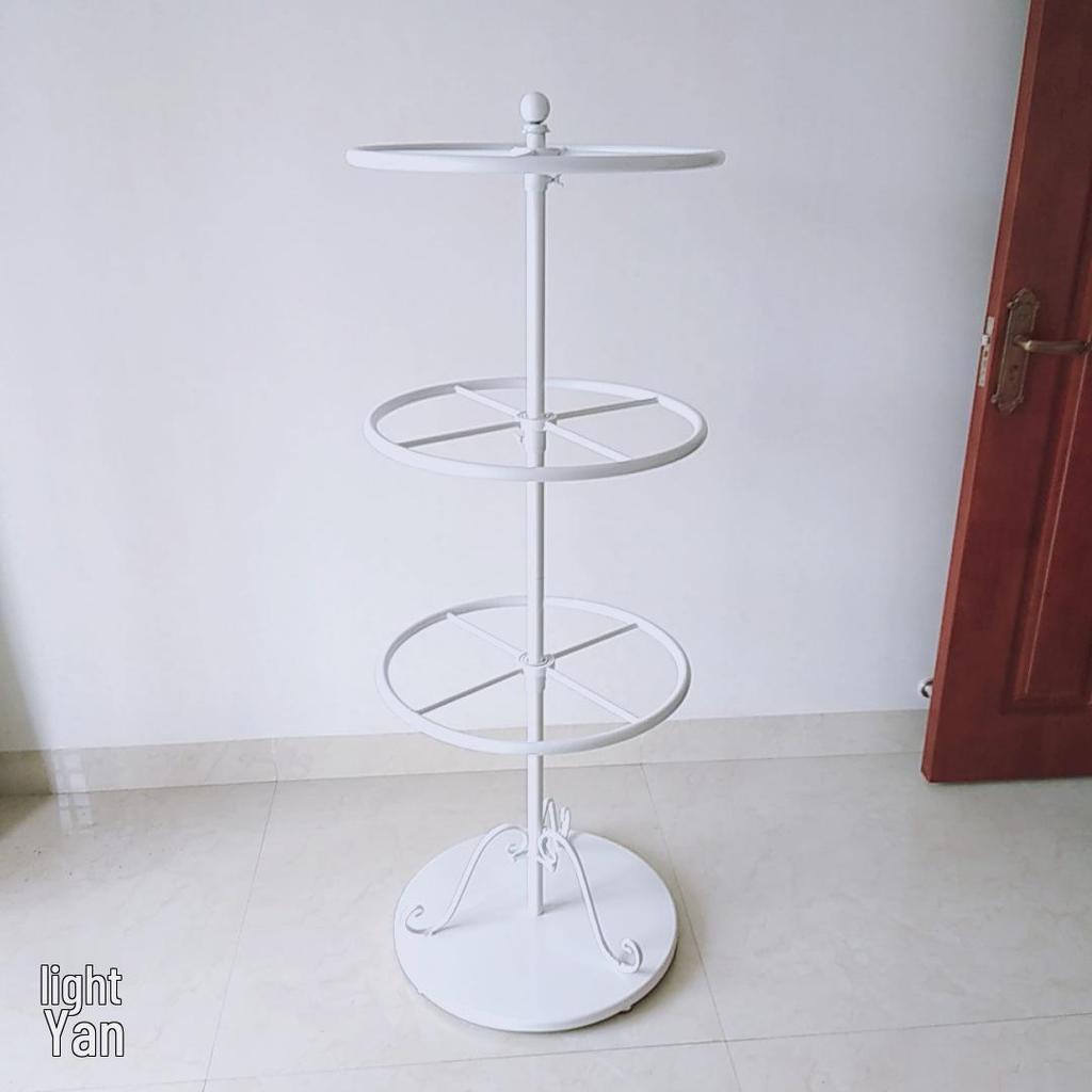 Scaffale in Ferro Rotante da Pavimento per Biancheria Intima e Slip