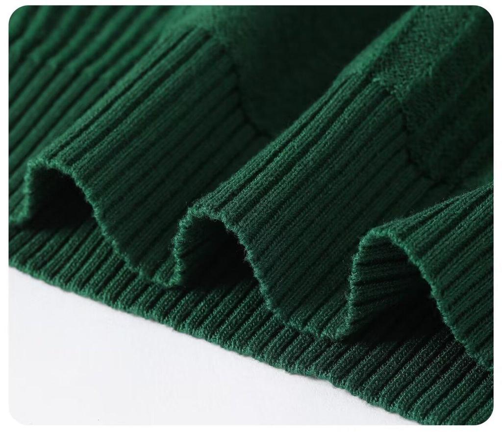 Męski letni T-shirt z dzianiny z krótkim rękawem, dopasowany krój slim fit, okrągły dekolt z lodowego jedwabiu