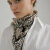 AVVINA PELLE Chain Square SilK Scarf 90 - Beige/Camel