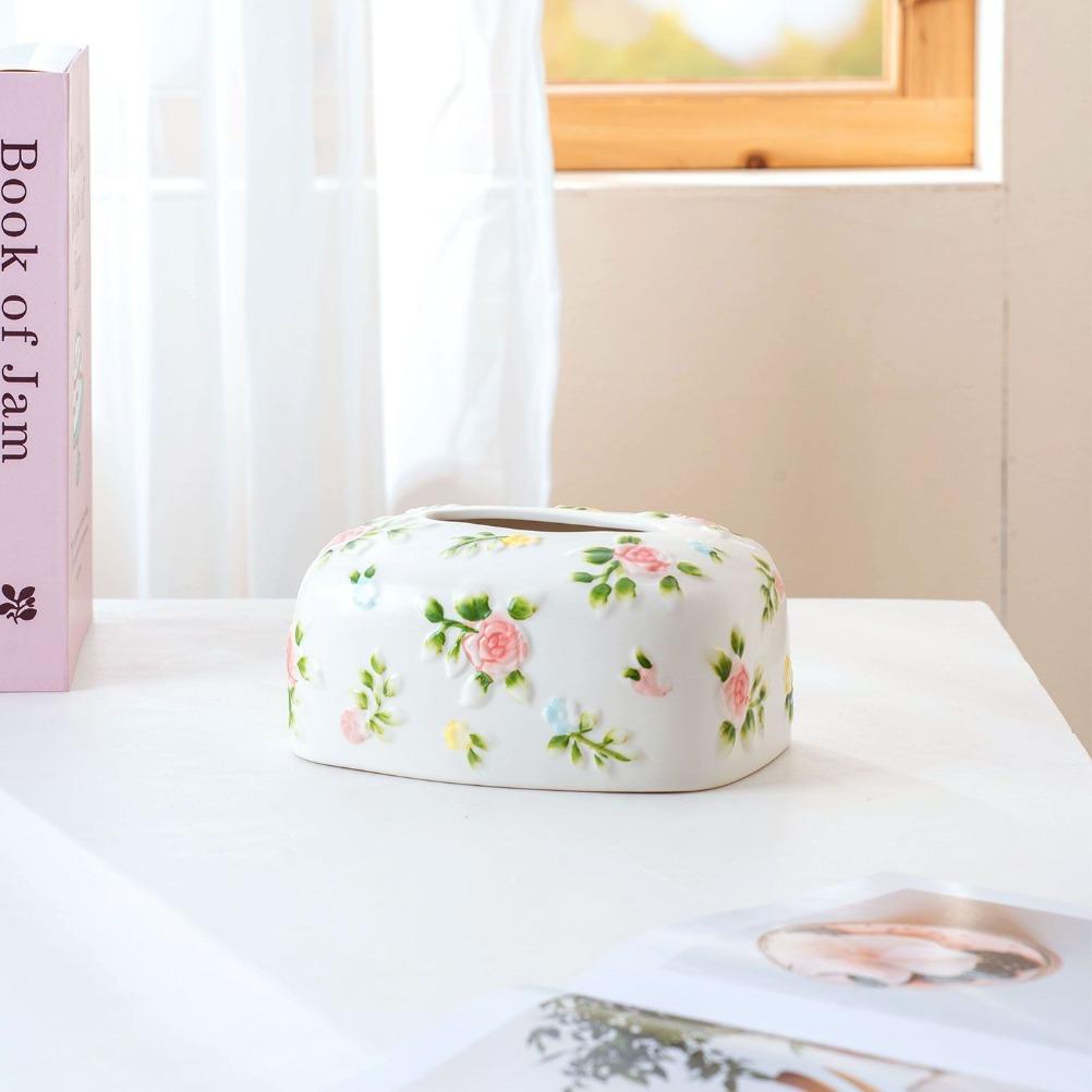 French Relief Rose Tissue Box Ceramic Tissue Case Household Kitchen Organizers Storage Living Room Coffee Table Decoration