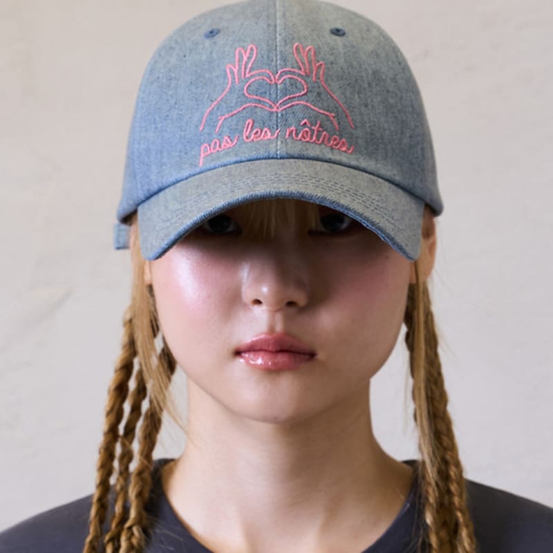 

NOT OURS Son Heart ball cap | Light denim Light denim