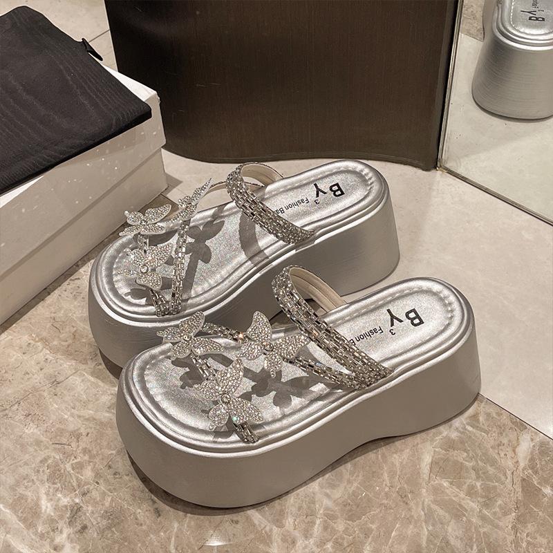 Premium slippers female summer wear rhinestones fashion fairy style with skirt 2025 new muffin thick-bottomed sandals