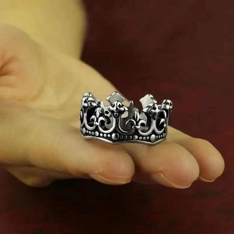 Klassischer Retro Kronen König Ring Herren Mode Punk Schlichter Biker Ring für Herren Damen Party Charm Accessoires Dekoration Großhandel