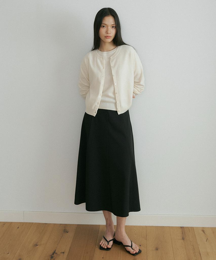 Lingseoul Flared Long Skirt-Black