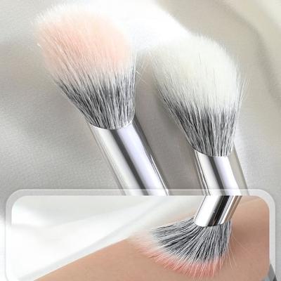 Kochanie - Slanted Blush Stippling Brush