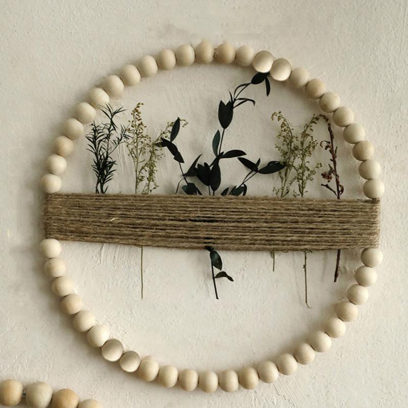 Dřevěný korálkový věnec na dveře Boho Farmhouse Dekor Chic Ozdoba 12,6 x 12,6 palce Dekorativní věnec pro domácí stěnu Dekorace předních dveří