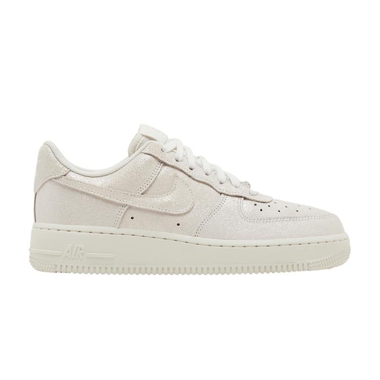 

Nike Air Force 1 Low 07 SE Sail Glittery Suede (Women s) 38.5