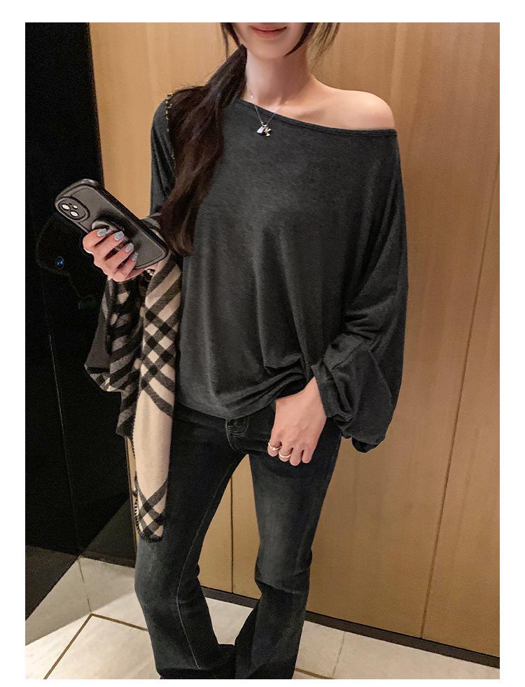 Petite Asymmetrical Off-Shoulder Batwing Sleeve Cropped Top for Women - Spring 2026 Arrival