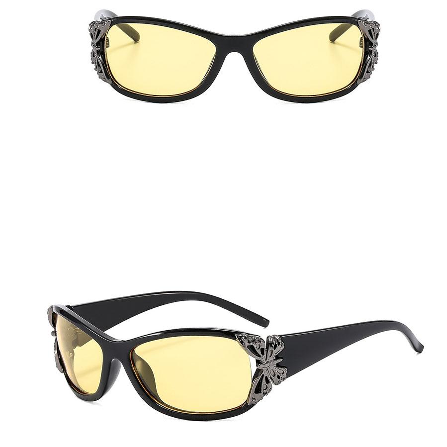 Big Frame Butterfly Sunglasses Women For Men Luxury Brand Designer Vintage Sunglasses Popular Punk Pink Travel Shades Uv400