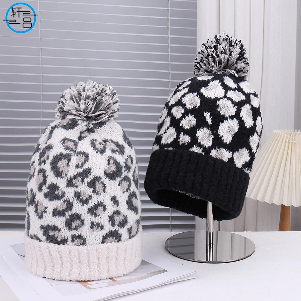 Fashion new hot-selling leopard print knitted wool hat outdoor travel out windproof cover warm hat