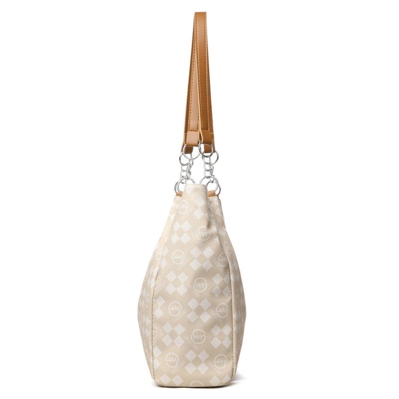 Retro Versatile Single Shoulder Women's Crossbody Bag