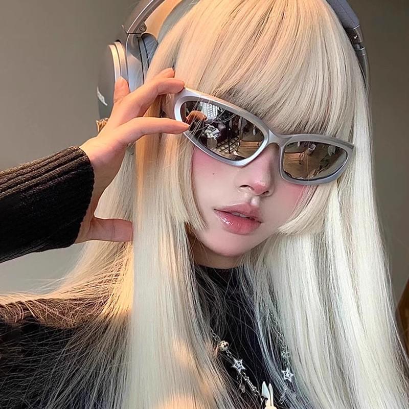 Yiran Glasses Women's Latest Y2k Punk Sun Glasses Glasses For Designer Style Style Oval Goggle Girls Luxury Sun Eyeglasses 2000S Uv400 Mirror Trendy Eyewear Gifts Cm