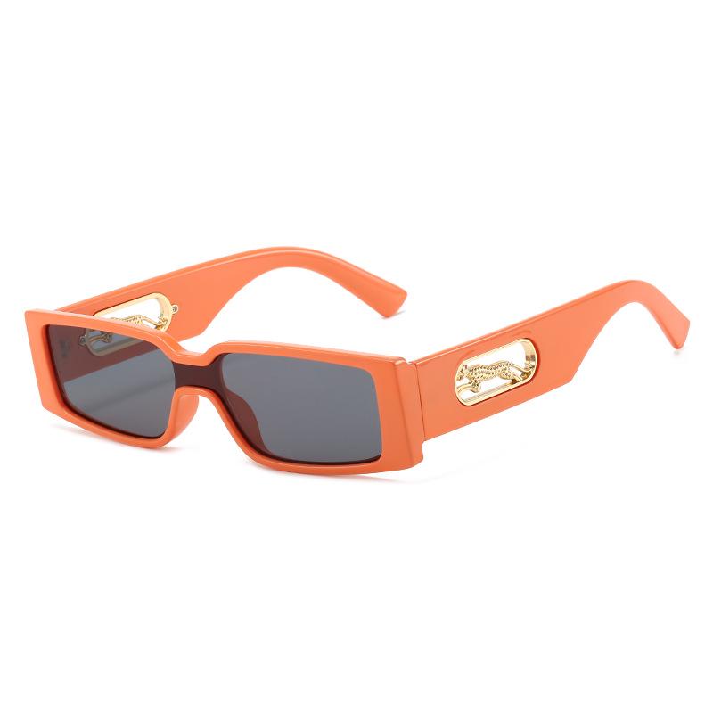 Retro Leopard-Print Square Sunglasses: Trendy Small-Frame with Unique Design