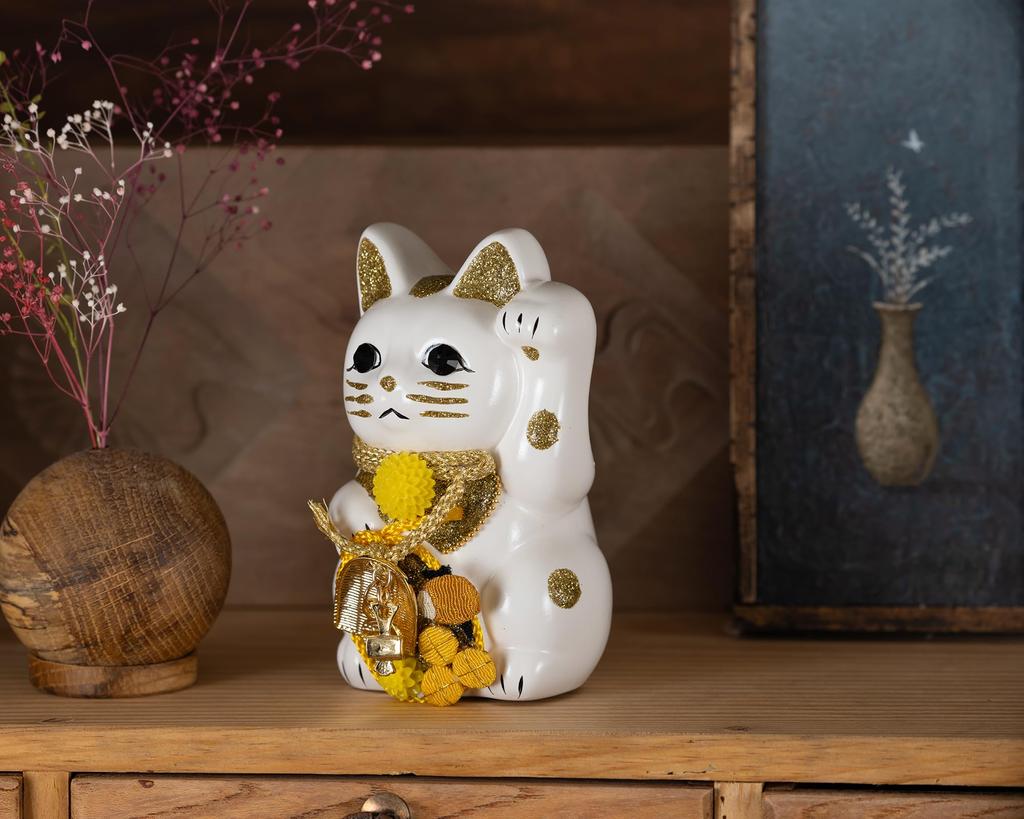 Lyckokatt Förmögenhetssamlande Vänster tass upphöjd Keramisk Lyckokatt Lyckoamulett Feng Shui-prydnad Offerlåda (S-STORLEK Vit) / _ Maneki-neko (fa_S Vit)