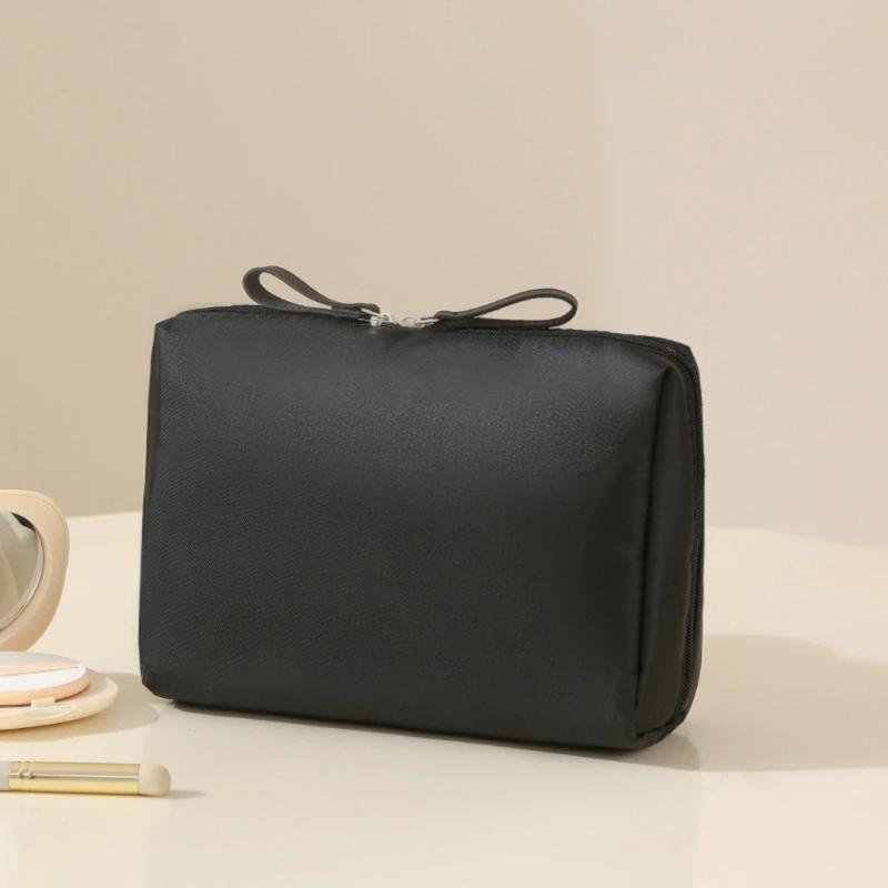 Women's Casual Makeup Bag Mini Makeup Bag For Purse Portable Waterproof Cosmetic Bag Lipstick Bag Travel Makeup Pouch For Girls Women Storage Bag