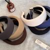Thickened High-crown Wide-edge Hairband for Daily Wearing As A Head Accessory, Exuding A Sense of Sophistication and Elegance.