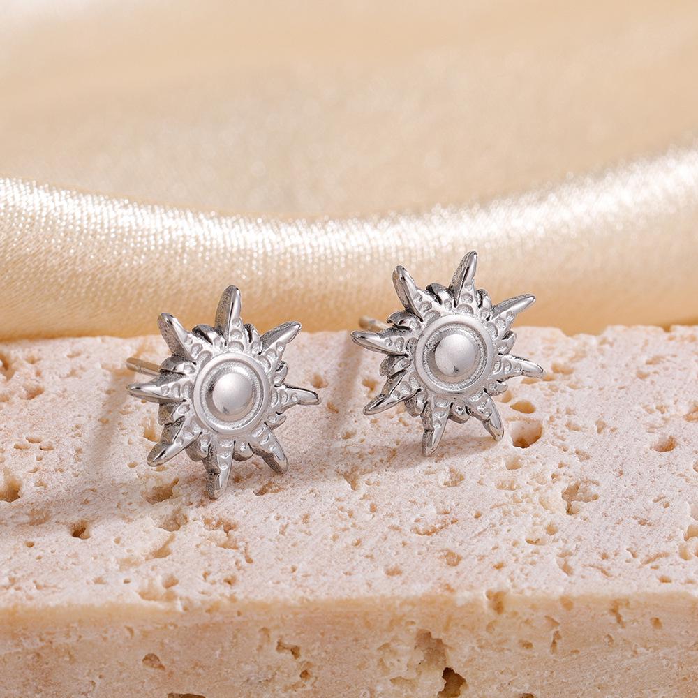 Elegante 18 Karat Gold Sonnenblumen Titanstahl Steckerohrringe für Damen - Nicht verblassend, Hochwertiges Gefühl.
