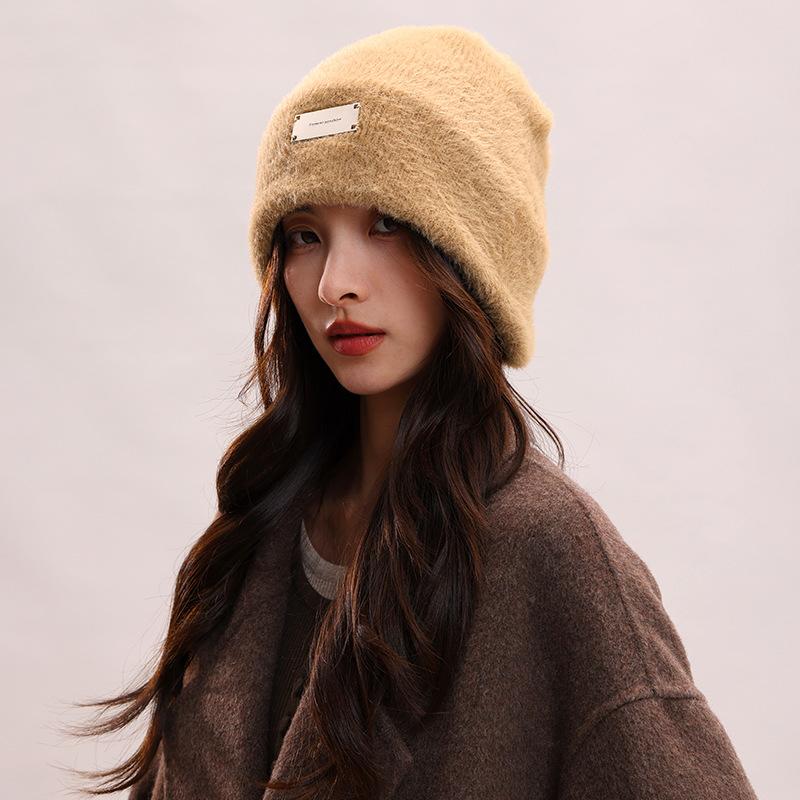 Big head circumference plush stacking hat women's 2025 new ear protection warm cold hat American metal small standard bag head hat