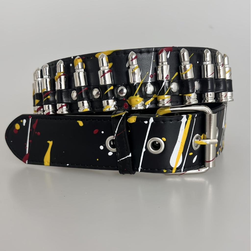 Der neue amerikanische Mode-Gürtel im Bullet-Stil mit unregelmäßigen Farbdrucken und einem einzigartigen Punk-Dekobund