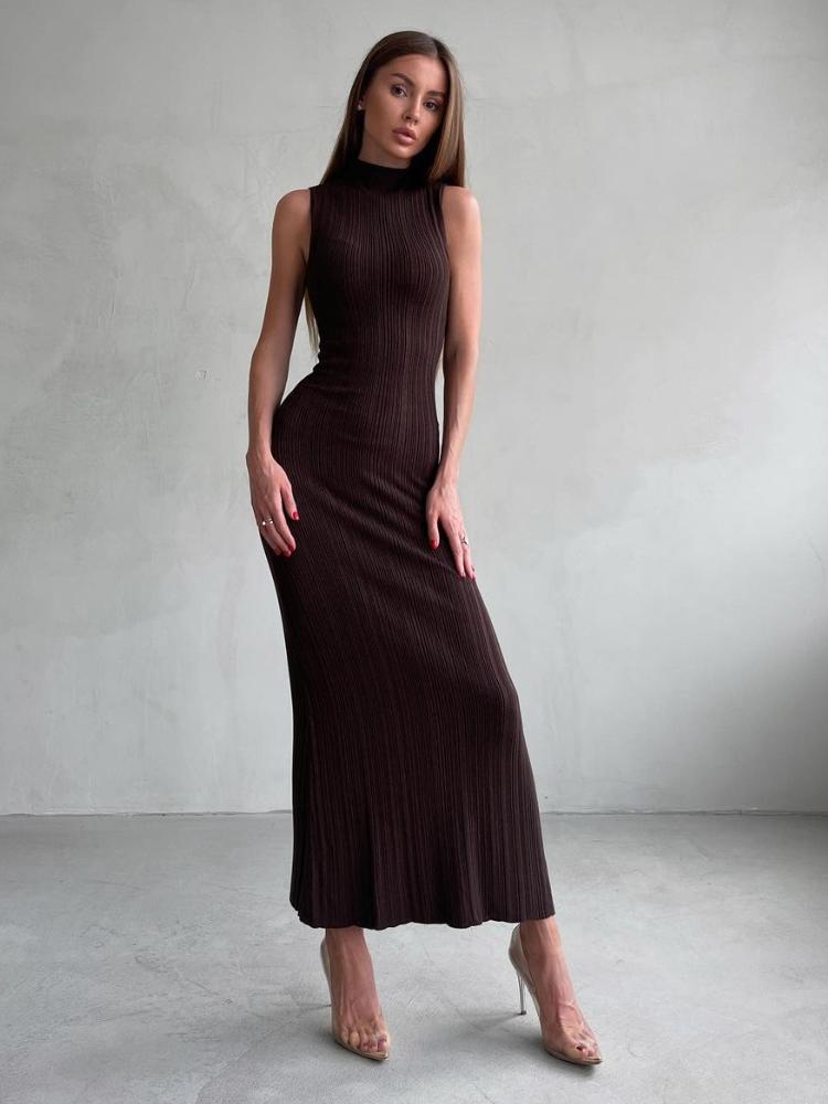 Elegant High Collar Sleeveless Knitted Dress for Autumn/Winter