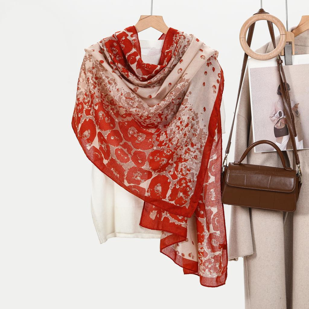 2025 New Cotton and Linen Feel Simple Color Matching Scarf Korean Version Fashion Foreign Style Travel Sunscreen Yarn