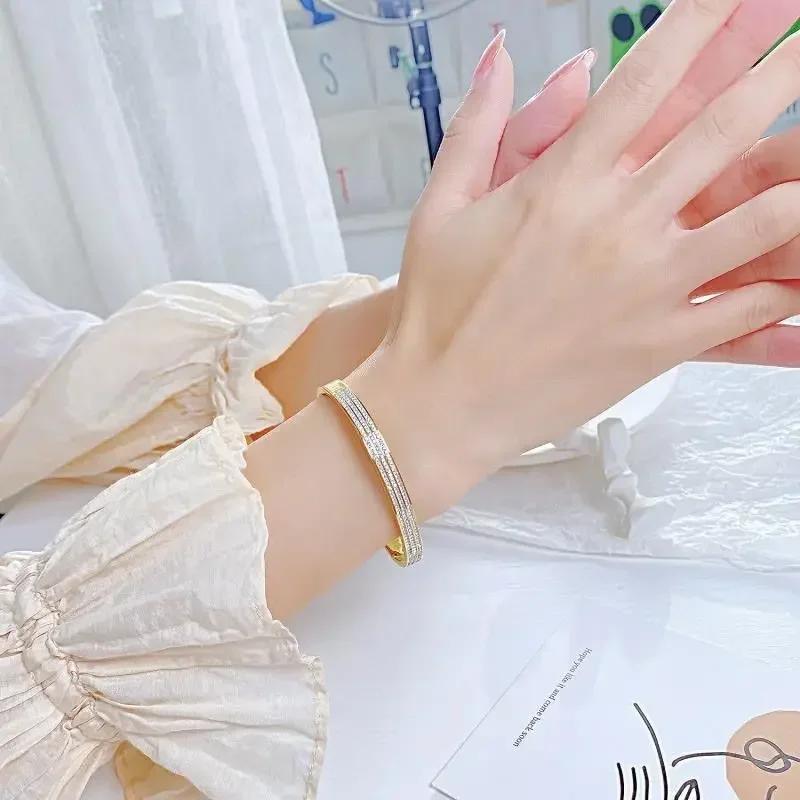 1 STKS Titanium Staal Roestvrij Staal Ingelegd Zirkonia Verguld Armband Klassieke en Eenvoudige Stijl Armbanden voor Vrouwen Dagelijkse Sieraden