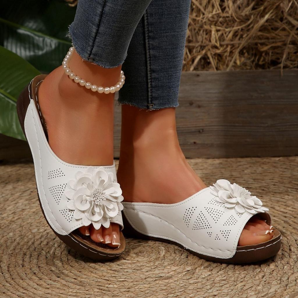 Fashion Claquettes Femmes Large Size Women's Shoes 2025 New Spring/summer New Flower Open Toe Slippers Sandals Sommer Outfits Damen