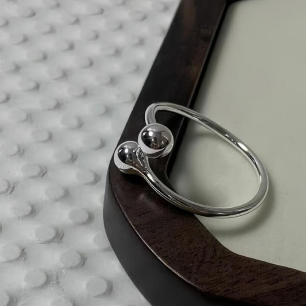 European & American Fashion Adjustable Beaded Women's Ring (Cold INS Style)