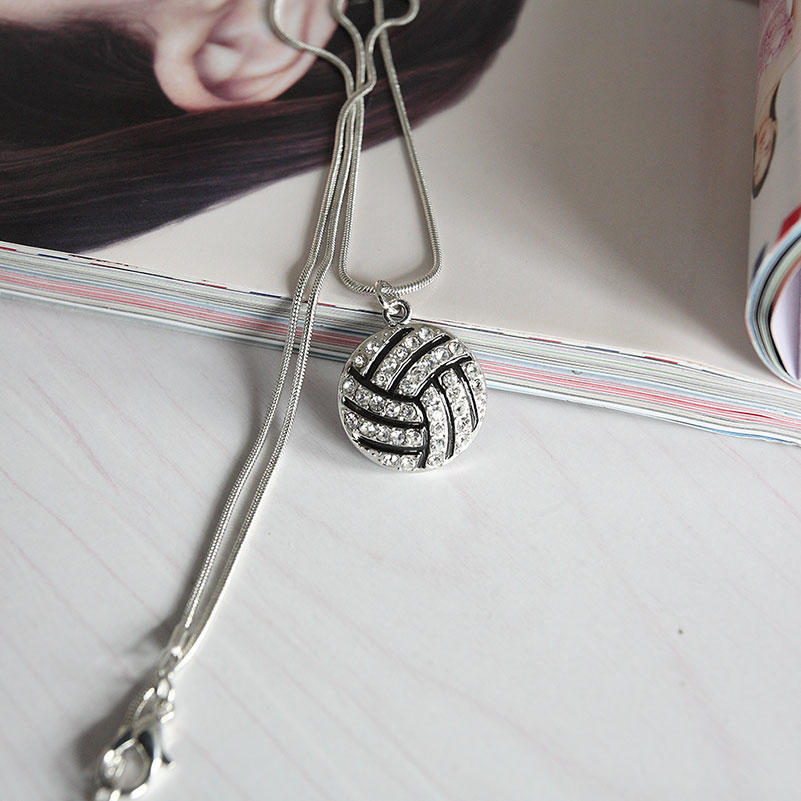 Colier cu lanț de șarpe de volei