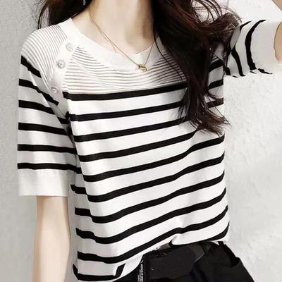 Bluzki – T-shirty i koszulki