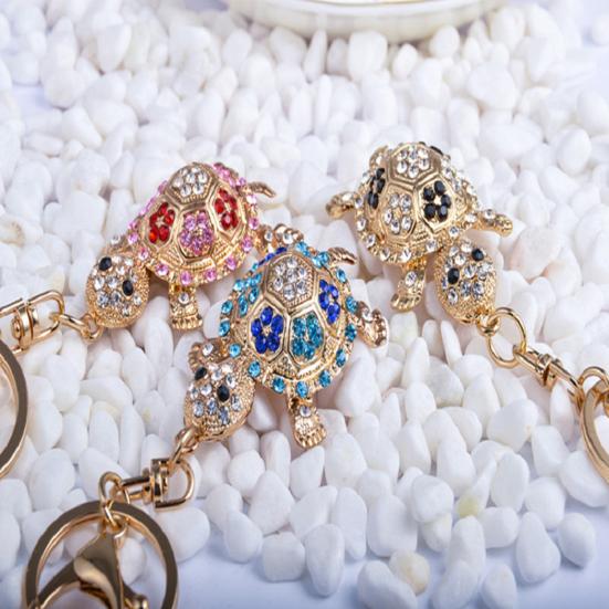 Keychain Sparkling Rhinestones Inlaid Turtle Design Keychain Pendant Enamel Oil Drip Process Spring Buckle Key Holder Car Key Bag Accessory