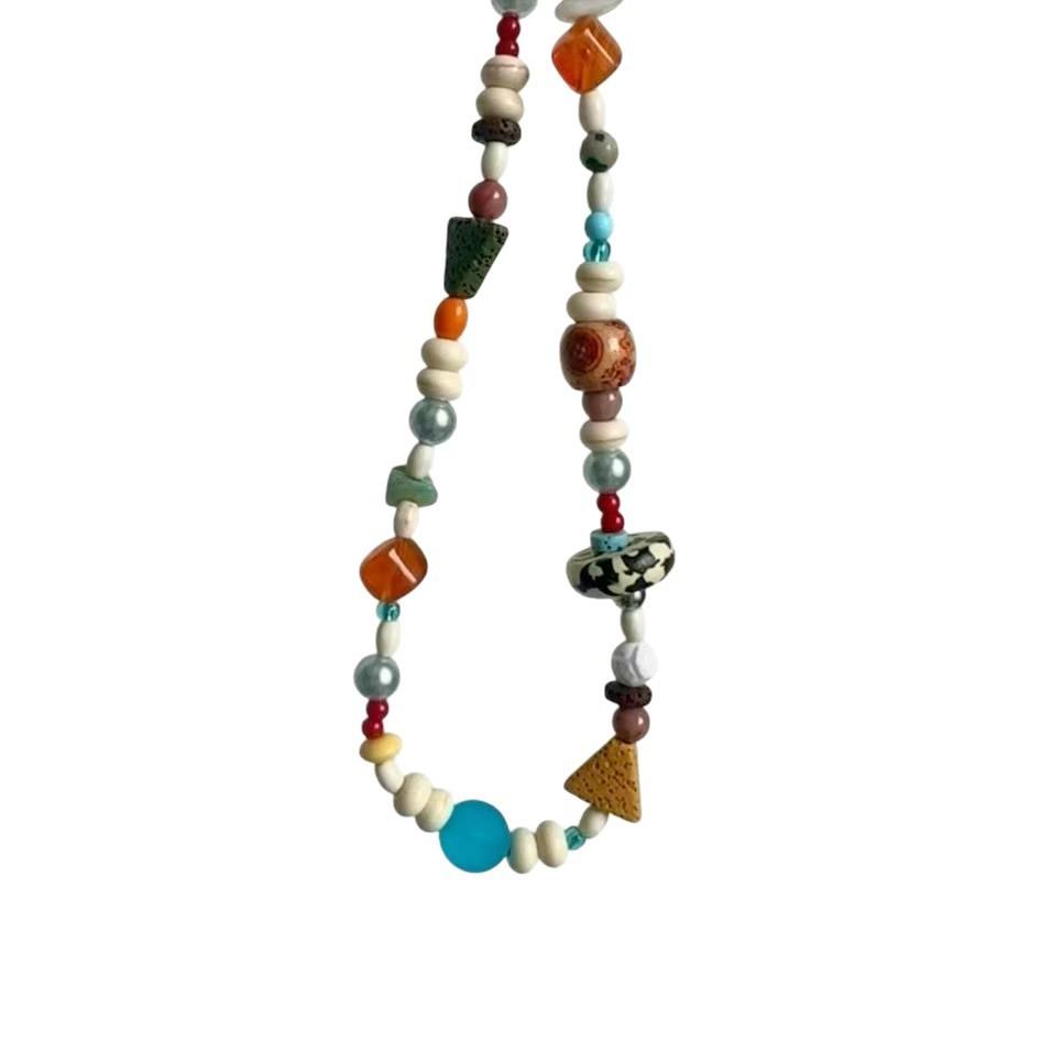 Color Dopamine Beaded Necklace Women's 2025 Summer Sweet Collarbone Chain Vintage Necklace Accessories