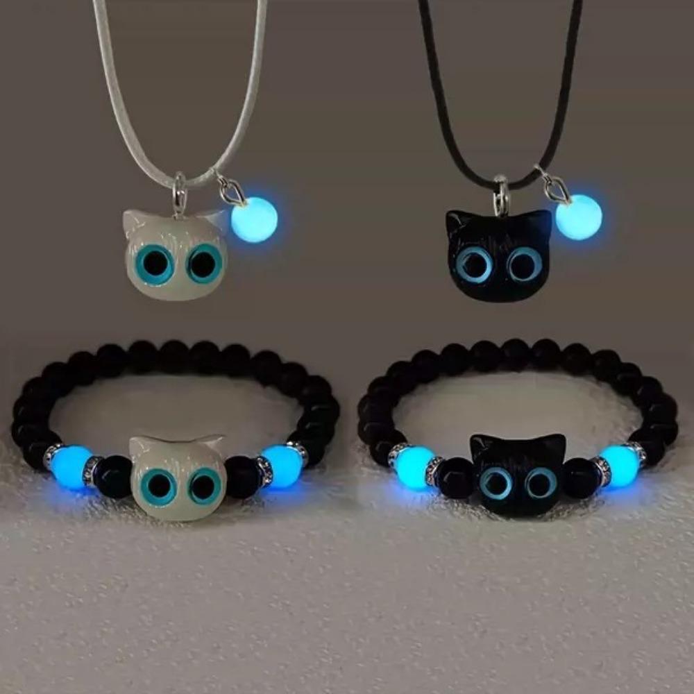 Creatieve Leuke Stereo Lichtgevende Zwart Wit Katje Hanger Ketting Armband Sets voor Vrouwen Koppel Sieraden Sets Accessoire Cadeau