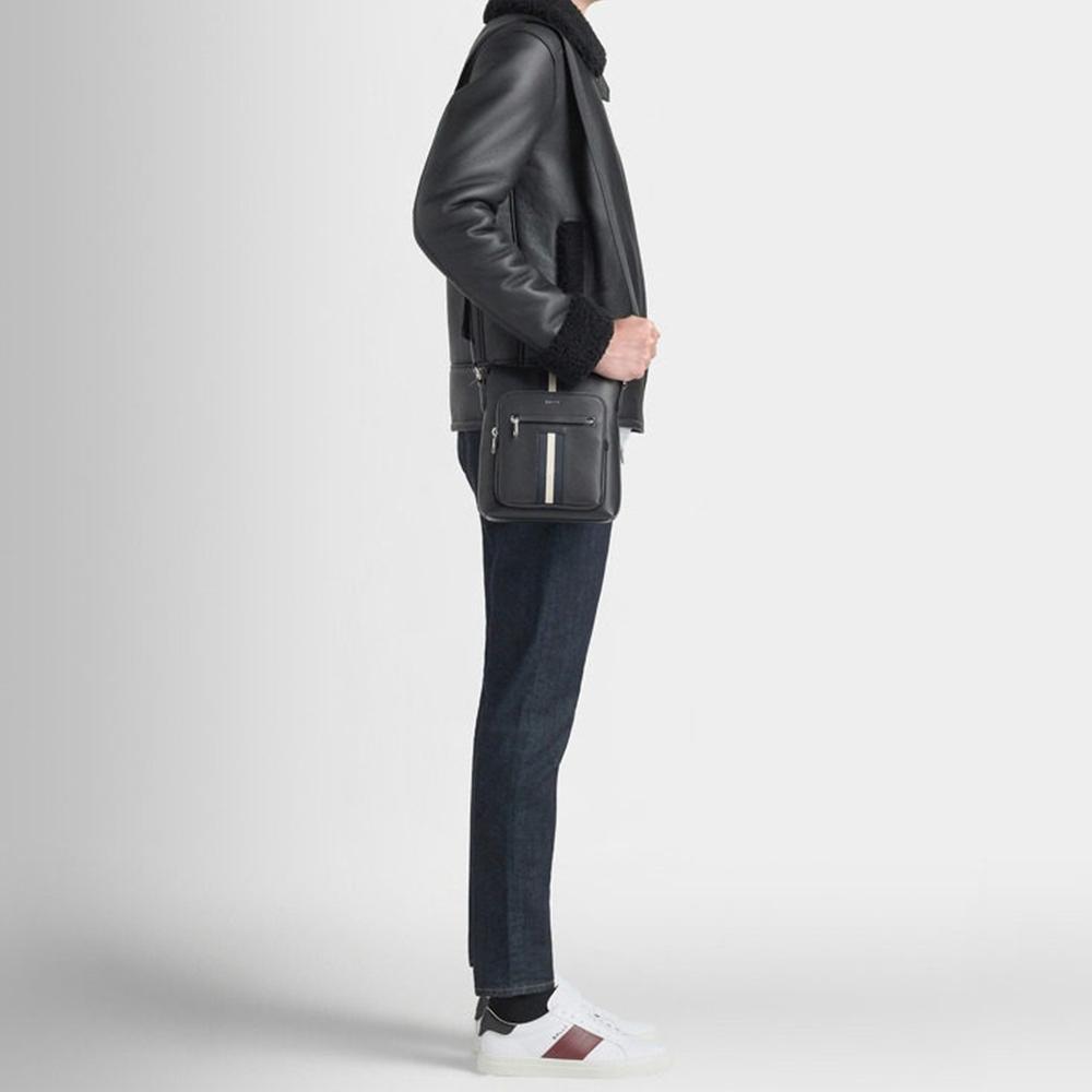 Bally Logo Zipper Closure Leather Shoulder Crossbody Bag Men Bags Black 6310079