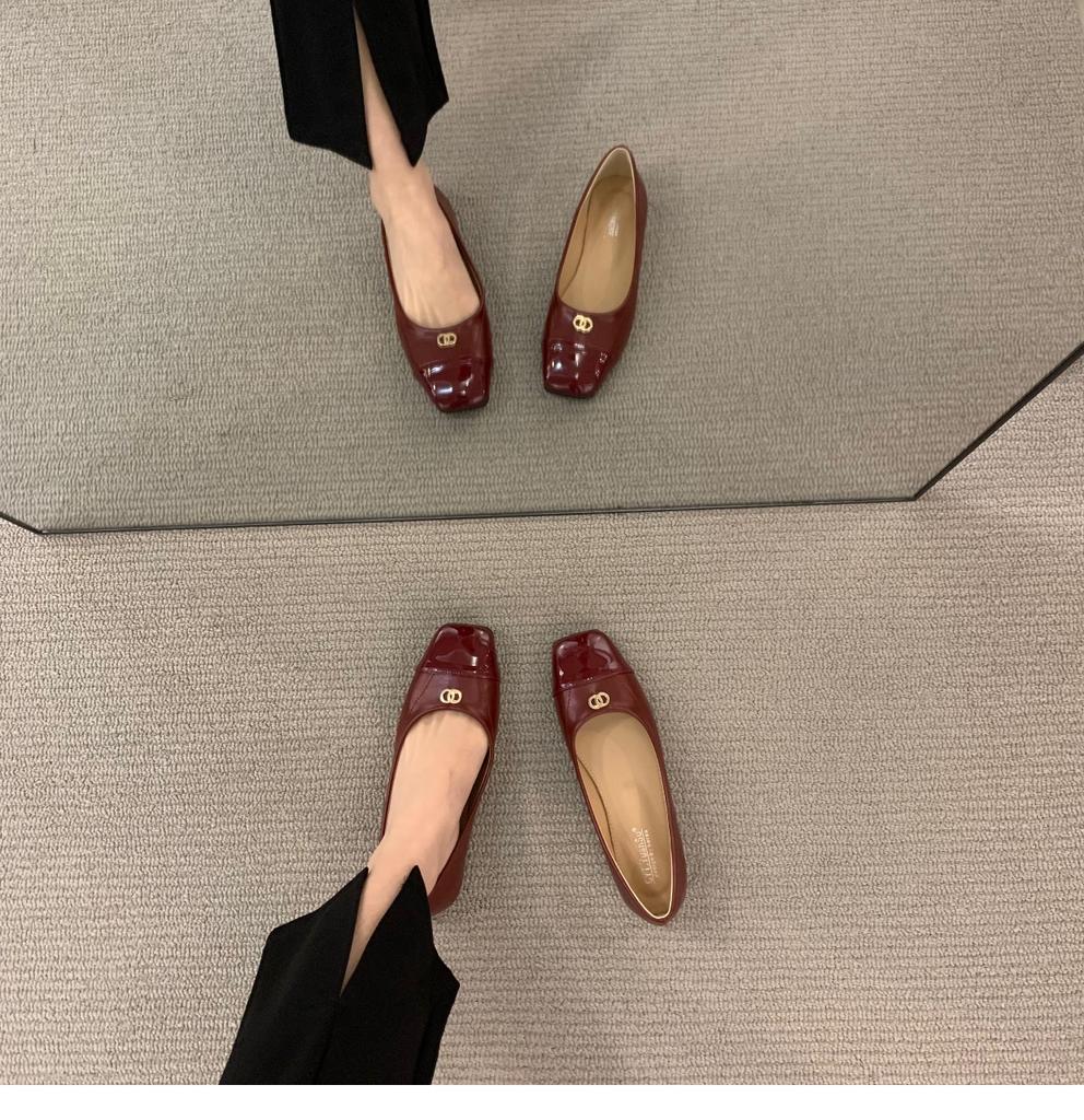 Fashion Flat Shoes for Women 2025 New Spring and Autumn Red Square Toe Work Outdoor Plus Size 44 43 42 Women's Shoes Zapatillas Mujer