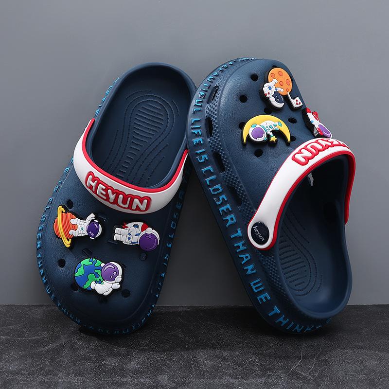 Stylish Kids Summer Hole Shoes With Cartoon Patterns Soft Eva Material For Comfort