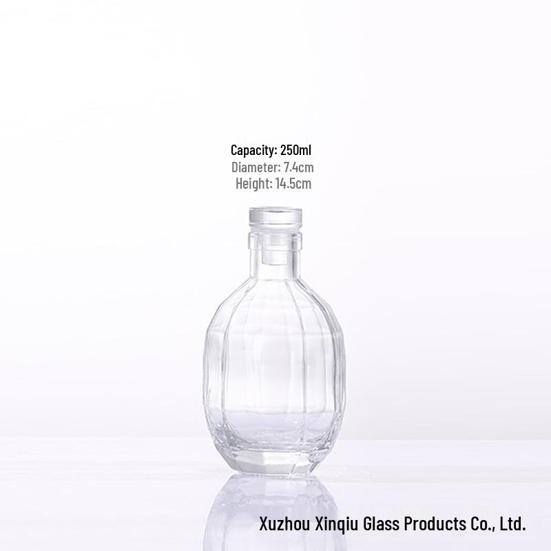 Rhombus Polygon Glass Wine Bottle with Lid