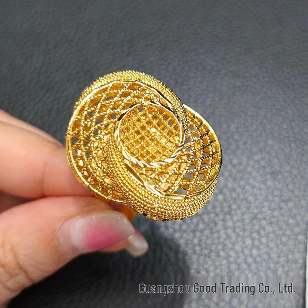 Three-Dimensional Carved Women's Bridal Ring - Dubai, India, Nigeria Style