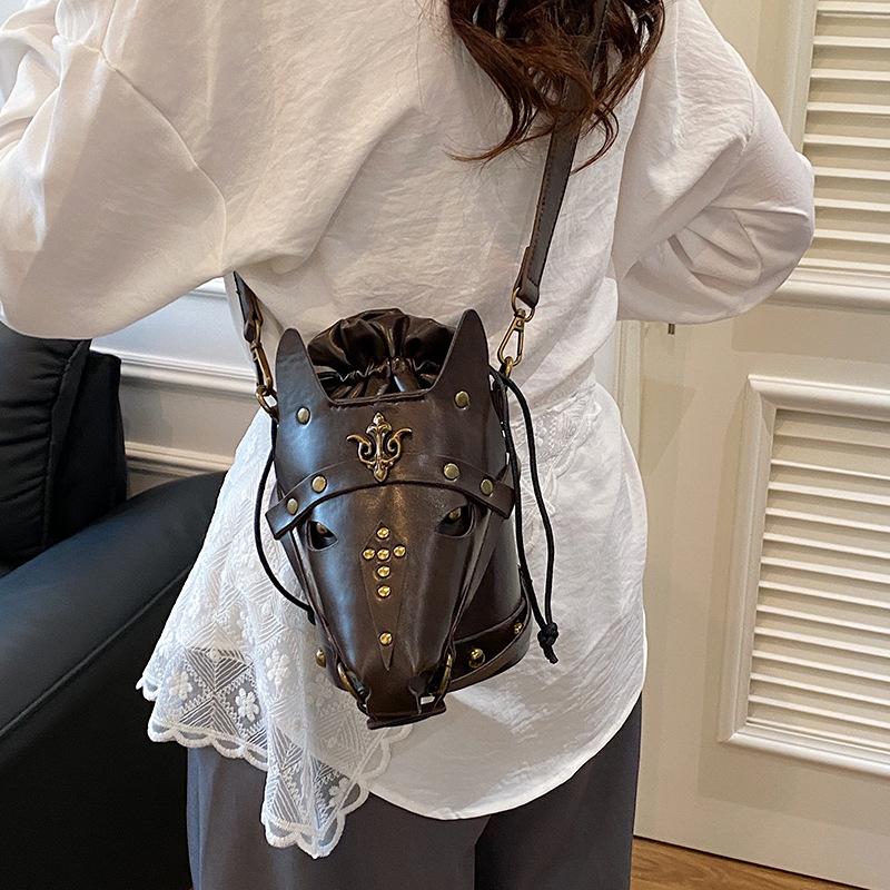 Women's bag new medieval retro style shoulder bag personality funny horse head trend messenger cylinder bag