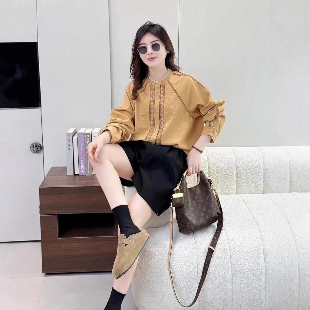 2025 Spring Artistic Embroidery Crochet Cotton Women's Loose Round Neck Cardigan Shirt